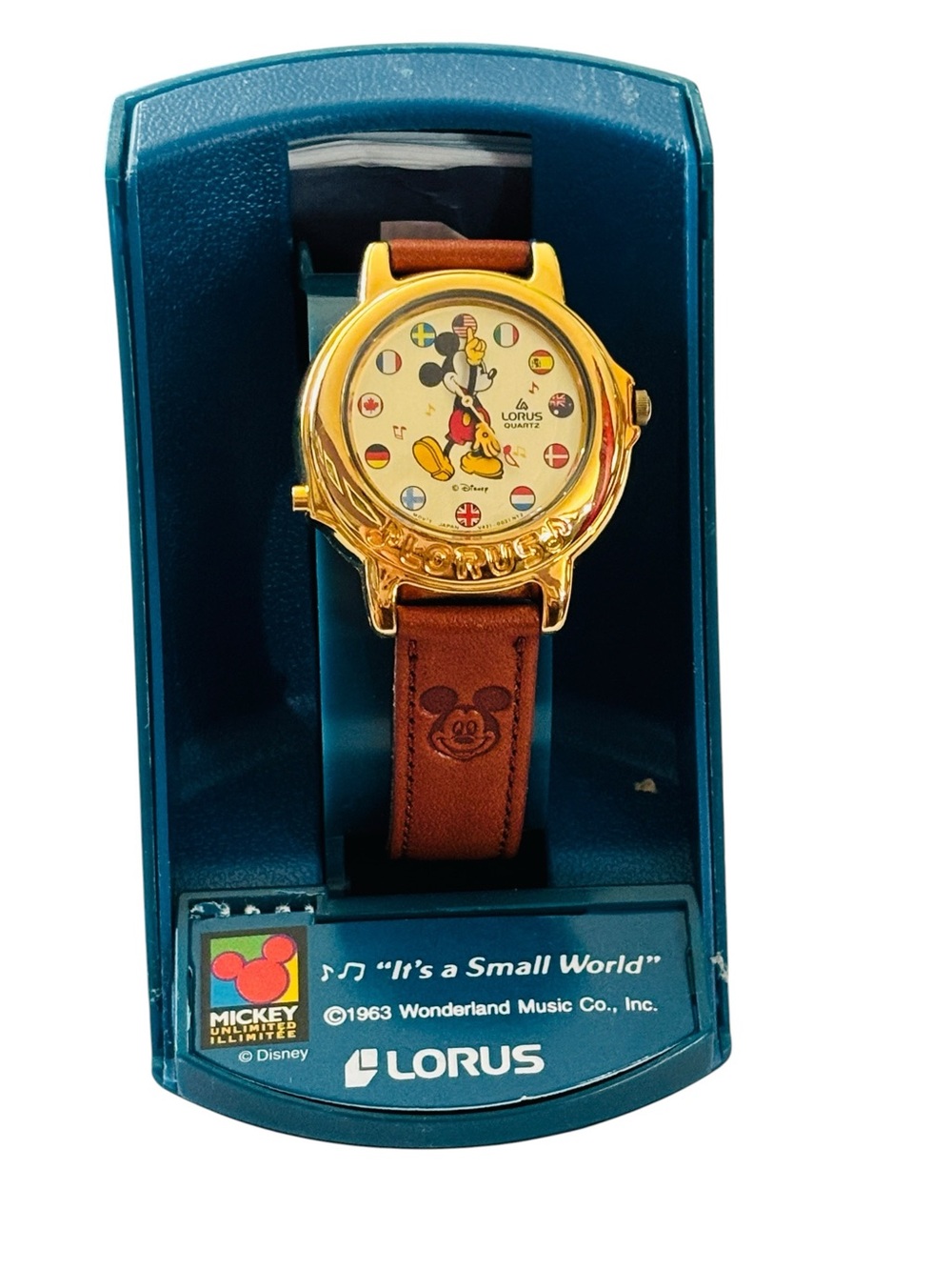 Lorus Mickey Mouse NWT Vintage Watch It’s a Small World Gold Tone Leather Strap